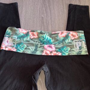 PINK Victoria's Secret Black Leggings with Floral Waistband